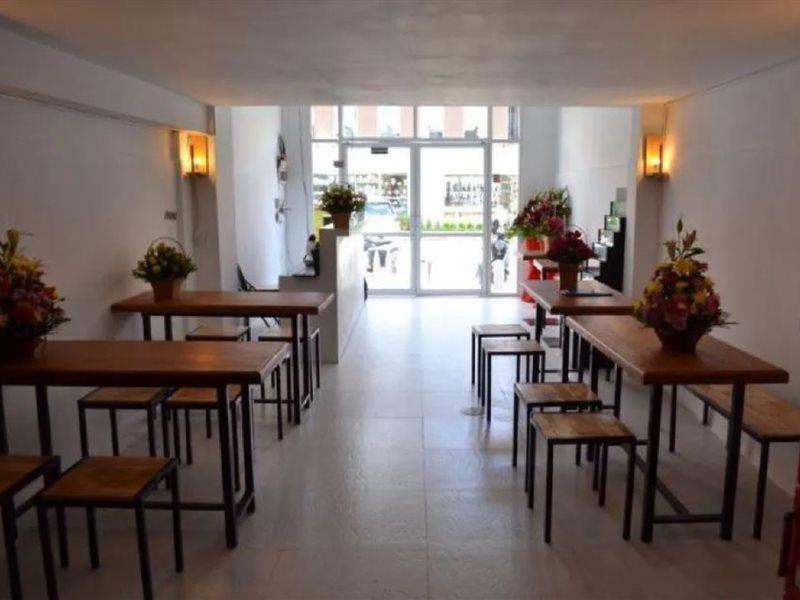 One Stop Hostel Phnom Penh Eksteriør billede